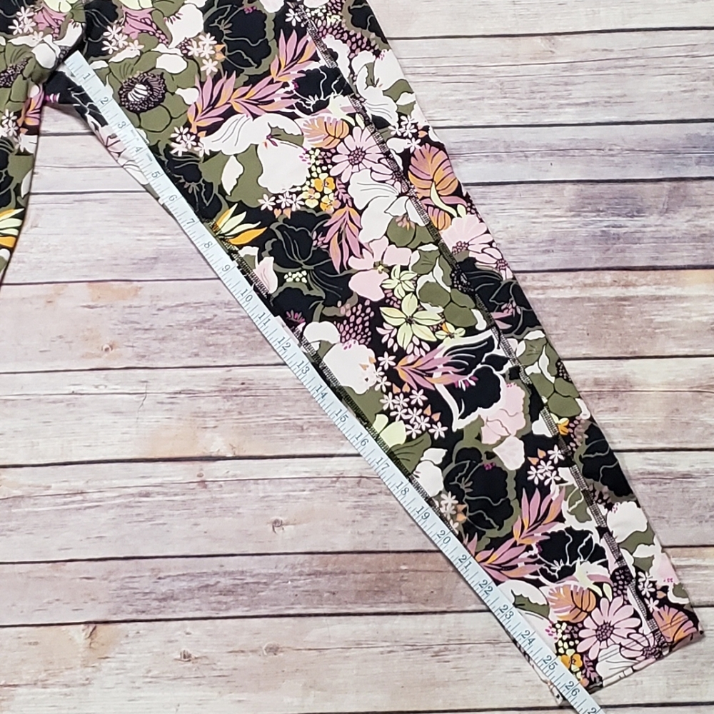 Free People Movement High Rise Legging - Picture 5 of 11